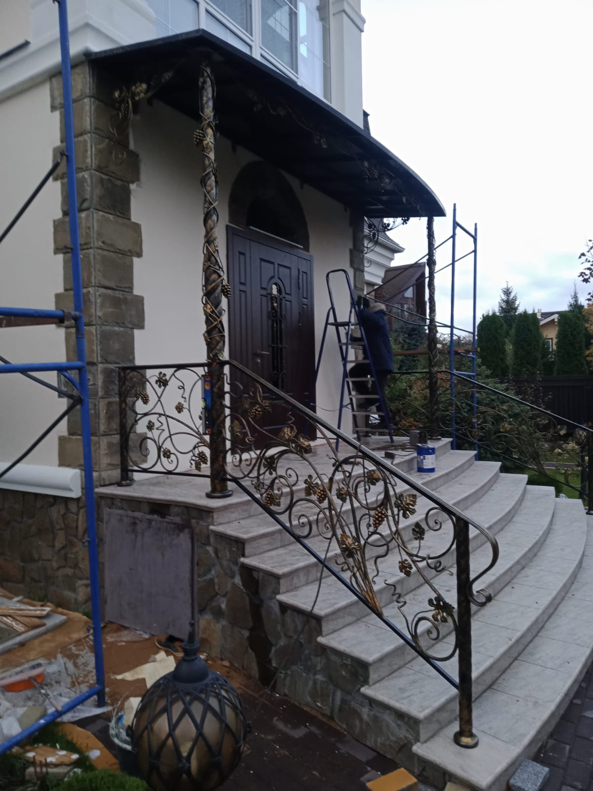Кованые ограждения в Мытищах